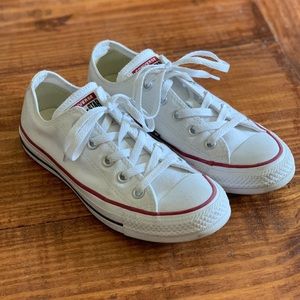 Like New Converse Chuck Taylor All Star
